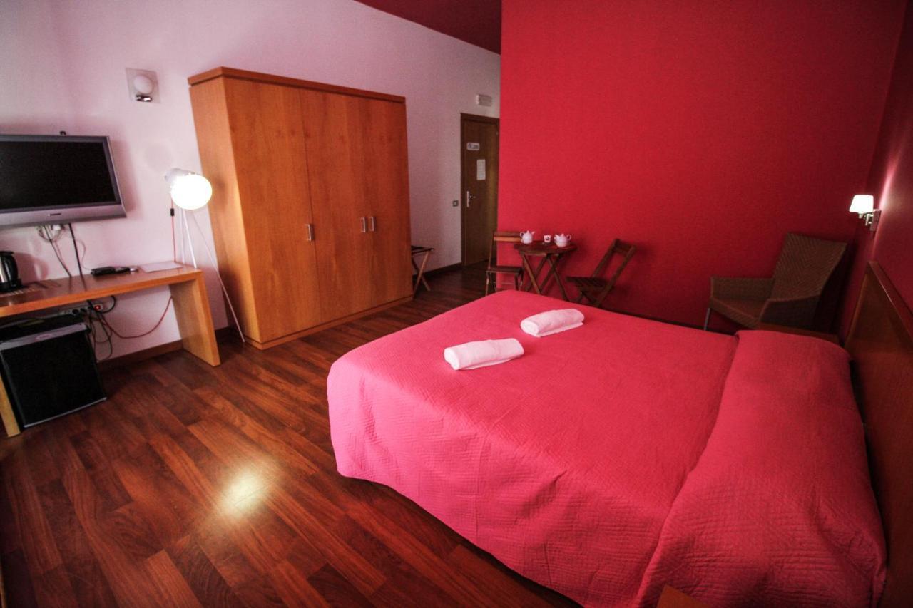 Hotel I Colori Sant'Antioco Exterior photo